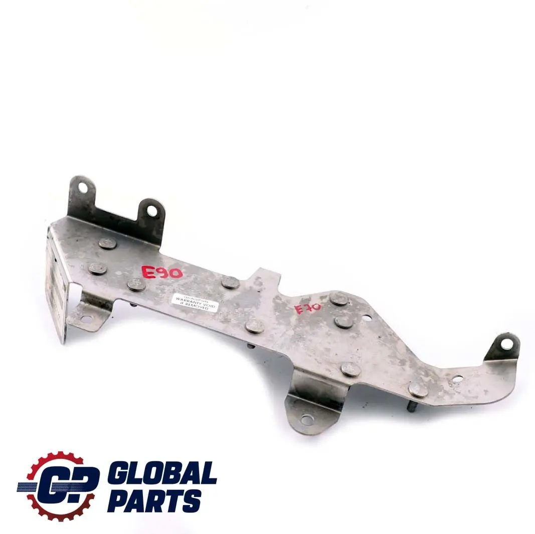 3.0sd 335d M57N2 Motor Vacuum Control Holder to BMW 3 X5 Series E70 E90 E92 with Part number 7811834 BMW 3 X5 Series E70 E90 E92 3.0sd 335d M57N2 Motor Vacuum Control Holder - SKU 7811834 - Part number 7811834