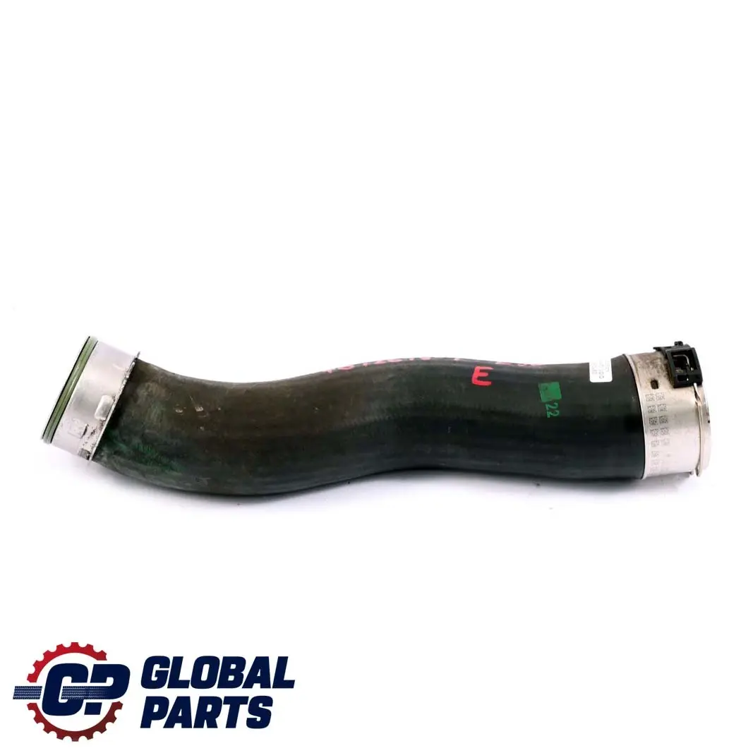 Przewód Rura Intercoolera do BMW E84 E90 E91 LCI o numerze 7812619 BMW E84 E90 E91 LCI Przewód Rura Intercoolera - SKU 7812619-1 - Numer Części 7812619