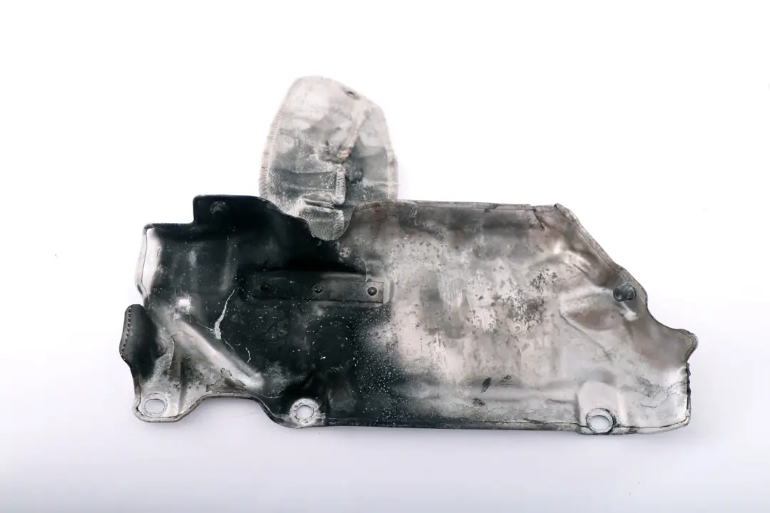 Piastra Resistente Al Calore Diesel N47N per Mini Cooper R55 R56 R57 LCI R60 con numero di parte 7823182 Mini Cooper R55 R56 R57 LCI R60 Piastra Resistente Al Calore Diesel N47N - SKU 7823182 - Numero di parte 7823182