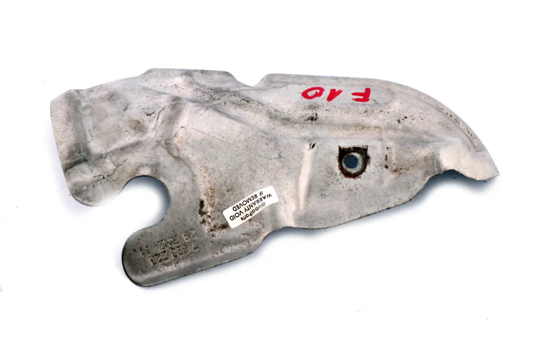 BMW Serie 1 3 5 F10 F11 F20 F21 F30 F31 Escudo protector del calor - SKU 7823223 - Número de pieza 7823223