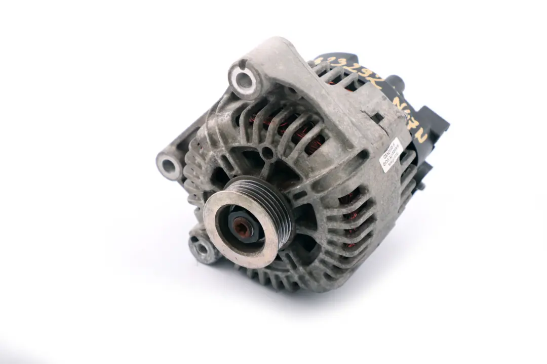 Alternator N47N diesel 150A do MINI R55 R56 LCI o numerze 7823292 MINI R55 R56 LCI Alternator N47N diesel 150A - SKU 7823292 - Numer Części 7823292