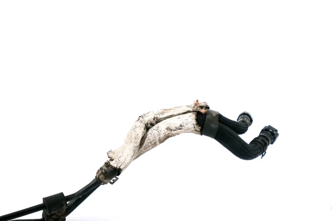 Wąż Przewód Paliwa Paliwowy do Mini Cooper D R55 R56 LCI R60 o numerze 7823549 Mini Cooper D R55 R56 LCI R60 Wąż Przewód Paliwa Paliwowy - SKU 7823549 - Numer Części 7823549