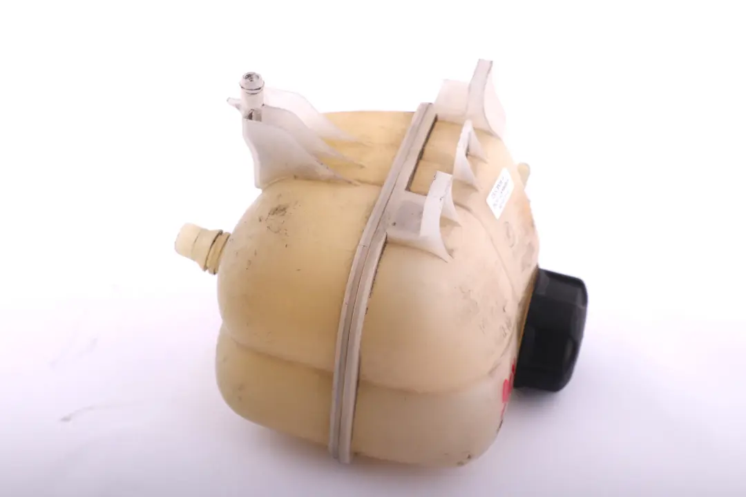 Radiator Coolant Expansion Water Tank to Mini Cooper One R55 R56 R57 R60 with Part number 7823626 Mini Cooper One R55 R56 R57 R60 Radiator Coolant Expansion Water Tank - SKU 7823626 - Part number 7823626