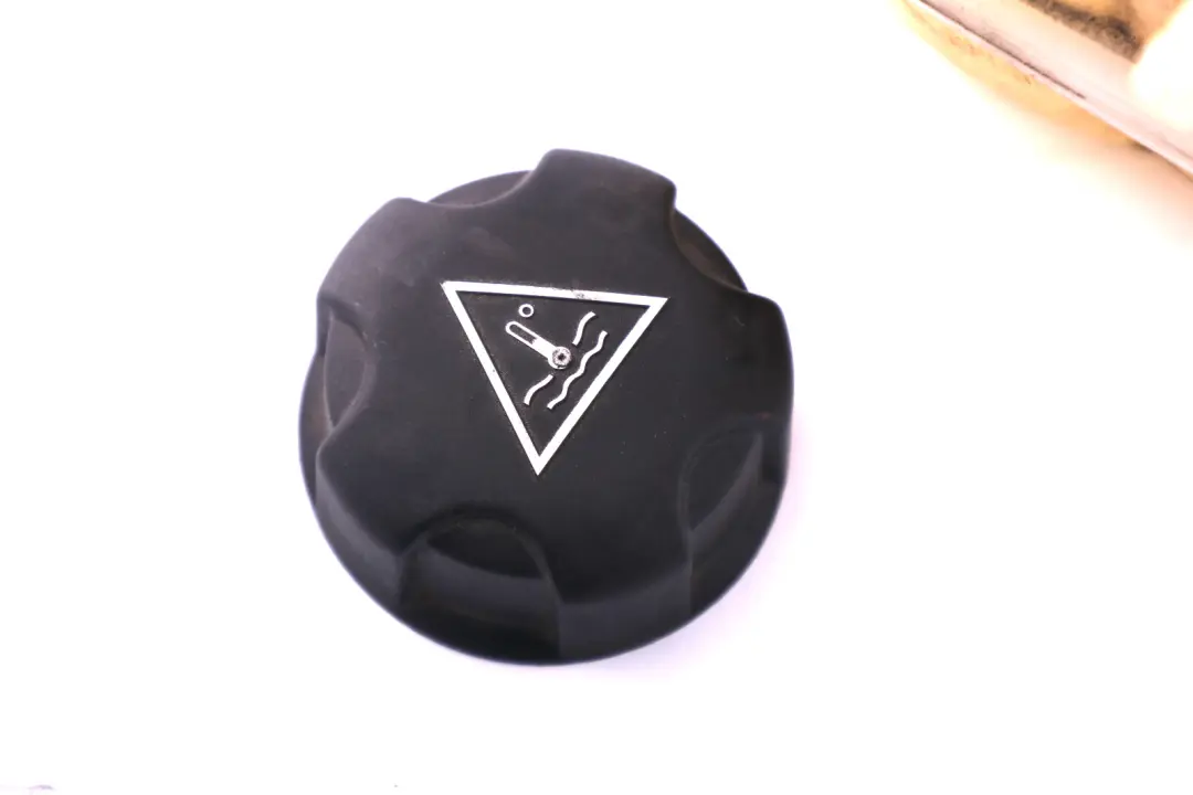 Radiator Coolant Expansion Water Tank to Mini Cooper One R55 R56 R57 R60 with Part number 7823626 Mini Cooper One R55 R56 R57 R60 Radiator Coolant Expansion Water Tank - SKU 7823626 - Part number 7823626