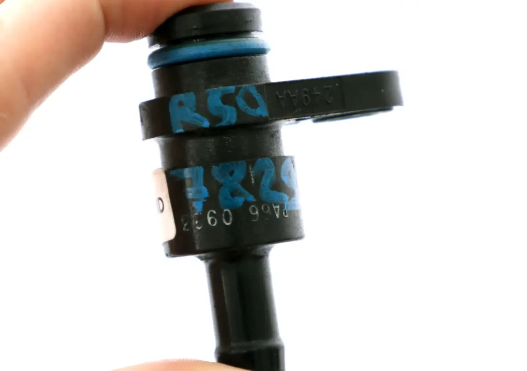 Motore Coperchio Del Bilanciere Valvola per Mini R50 R52 R53 W10 W11 con numero di parte 7829990 Mini R50 R52 R53 W10 W11 Motore Coperchio Del Bilanciere Valvola - SKU 7829990 - Numero di parte 7829990