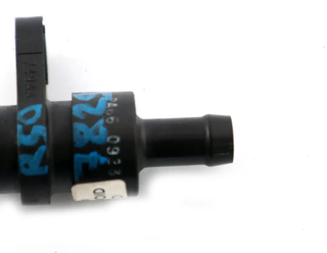 Couvercle De Culbuteur De Moteur Soupape pour Mini R50 R52 R53 W10 W11 à propos du numéro de pièce 7829990 Mini R50 R52 R53 W10 W11 Couvercle De Culbuteur De Moteur Soupape - SKU 7829990 - Numéro de pièce 7829990