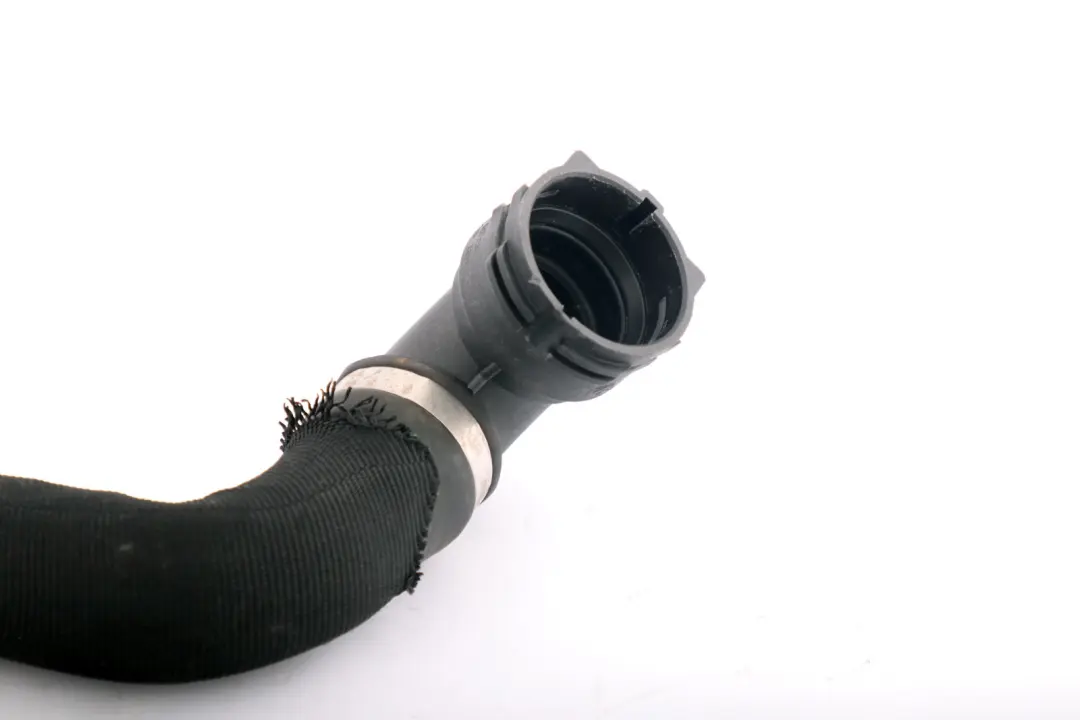 Vorlaufschlauch für BMW 5 6 er E60 M5 E63 M6 Motor mit Teilenummer 7834052 BMW 5 6 er E60 M5 E63 M6 Motor Vorlaufschlauch - SKU 7834052 - Teilenummer 7834052