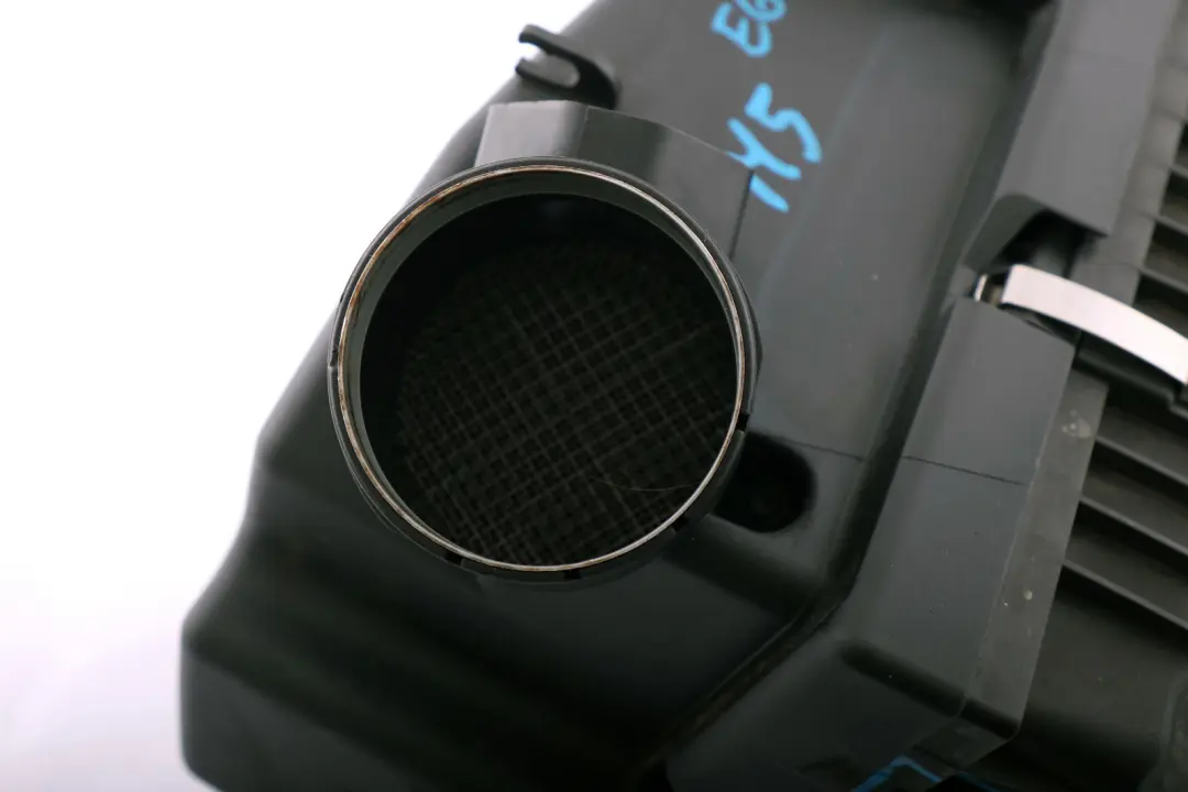 Intake Box Silencer Left N/S to BMW 5 6 Series E60 E61 M5 E63 E64 M6 Air with Part number 13717834500 BMW 5 6 Series E60 E61 M5 E63 E64 M6 Air Intake Box Silencer Left N/S - SKU 7834500 - Part number 13717834500