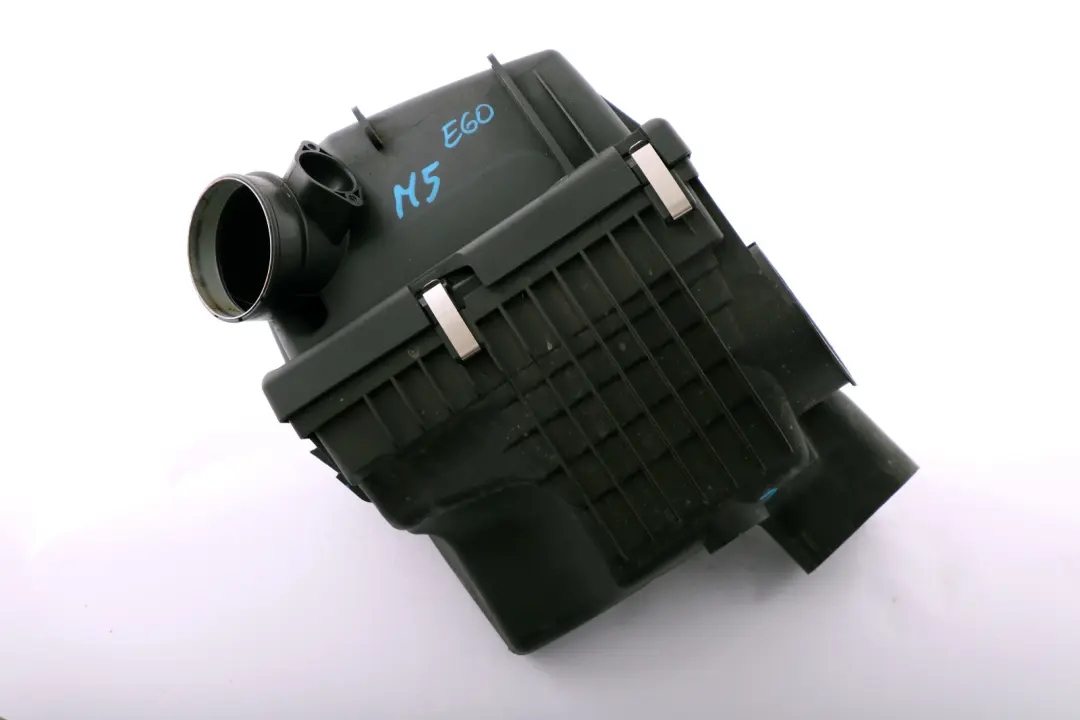 Intake Box Silencer Left N/S to BMW 5 6 Series E60 E61 M5 E63 E64 M6 Air with Part number 13717834500 BMW 5 6 Series E60 E61 M5 E63 E64 M6 Air Intake Box Silencer Left N/S - SKU 7834500 - Part number 13717834500
