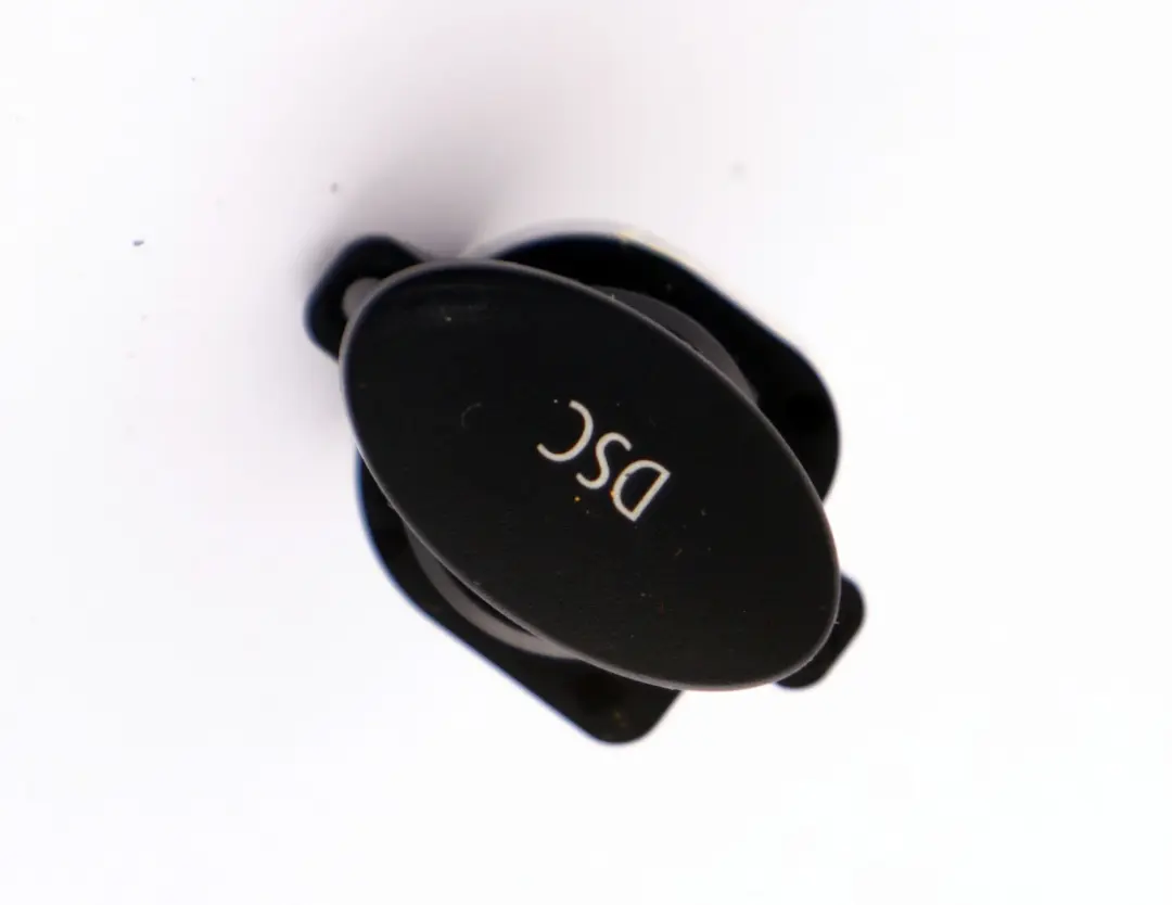 6er-Reihe E60 E61N LCI E63 E64 M5 M6-Taste Dsc-Schalter Noir pour BMW 5 à propos du numéro de pièce 7834516 BMW 5 6er-Reihe E60 E61N LCI E63 E64 M5 M6-Taste Dsc-Schalter Noir - SKU 7834516 - Numéro de pièce 7834516