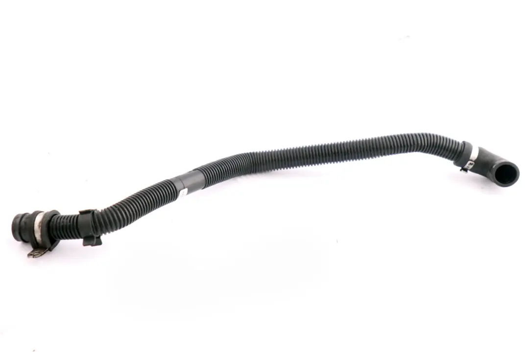 Przewód ssący powietrza BMW e60 e63 M5 M6 do o numerze 7835047 Przewód ssący powietrza BMW e60 e63 M5 M6 - SKU 7835047 - Numer Części 7835047