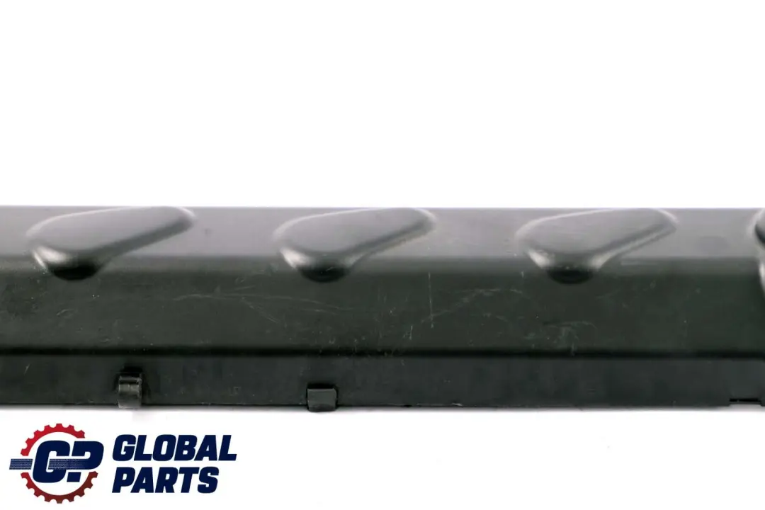 Copertura Bobina Accensione 7835173 per BMW E60 E61N LCI M5 E63 E64 M6 con numero di parte 7835172 BMW E60 E61N LCI M5 E63 E64 M6 Copertura Bobina Accensione 7835173 - SKU 7835172 - Numero di parte 7835172