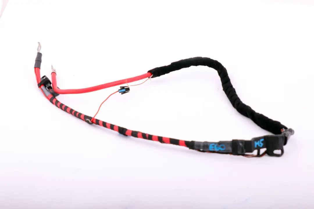 Cable Plus Pole Positive Battery to BMW 5 Series E60 Saloon M5 S85 Battery with Part number 7835216 BMW 5 Series E60 Saloon M5 S85 Battery Cable Plus Pole Positive Battery - SKU 7835216 - Part number 7835216