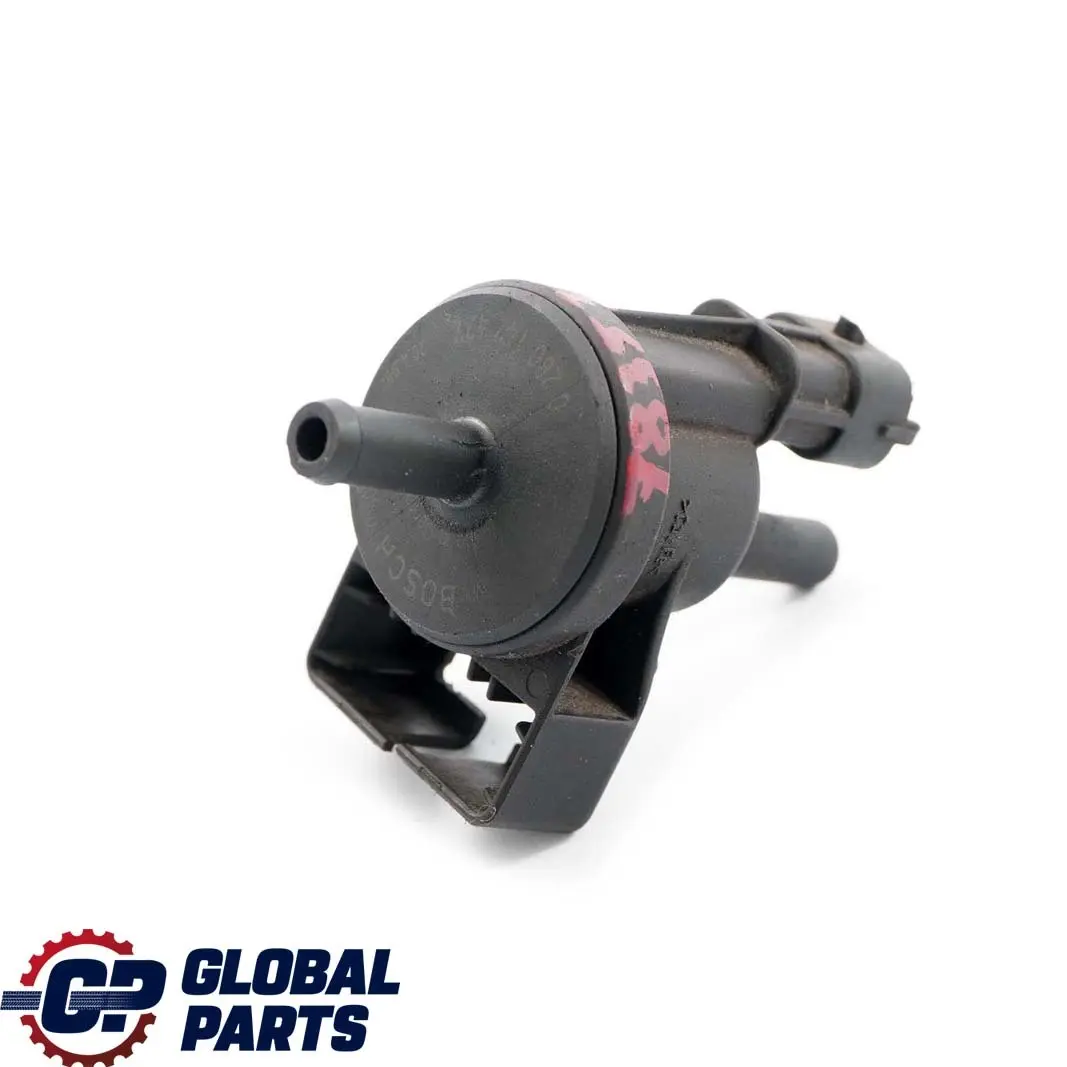 BMW E60 E61 LCI M5 E63 E64 M6 Valve Reniflard Réservoir Carburant - SKU 7835364 - Numéro de pièce 7835364