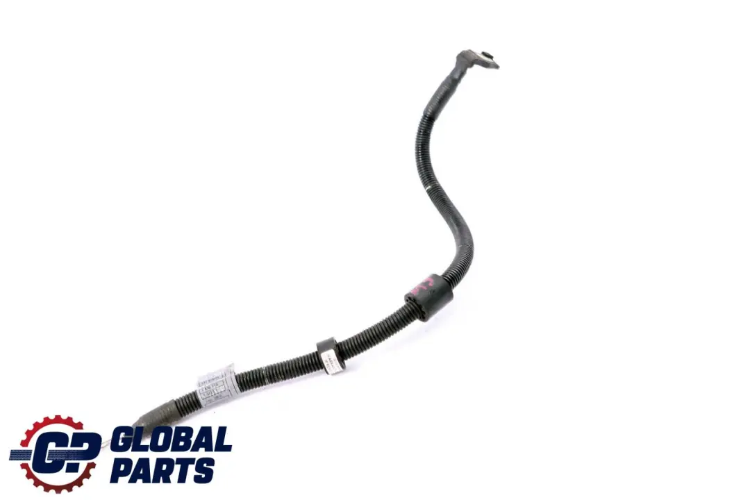 Przewód plusowy silnika do BMW M5 M6 E60 E63 V10 o numerze 7835713 BMW M5 M6 E60 E63 V10 Przewód plusowy silnika - SKU 7835713 - Numer Części 7835713