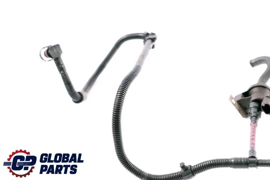 Pipe Fuel Injection System to BMW 5 6 Series E60 E61N LCI M5 E63 E64 M6 with Part number 7835915 BMW 5 6 Series E60 E61N LCI M5 E63 E64 M6 Pipe Fuel Injection System - SKU 7835915 - Part number 7835915