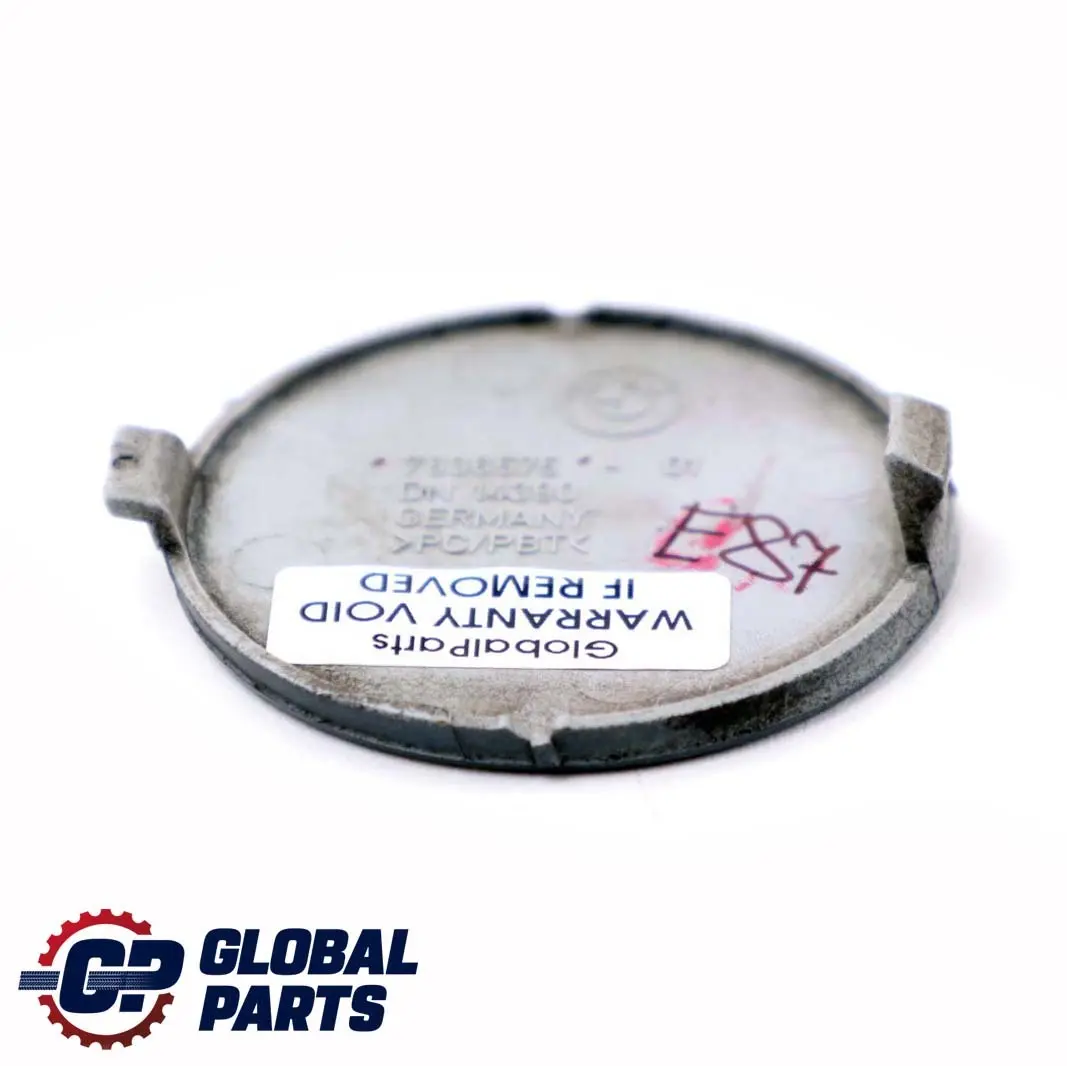 Paket Klappe Abschleppöse Hintere Stoßstang Sparkling Graphit für BMW 1 E81 E87 M mit Teilenummer 7836575 BMW 1 E81 E87 M Paket Klappe Abschleppöse Hintere Stoßstang Sparkling Graphit - SKU 7836575-SG - Teilenummer 7836575