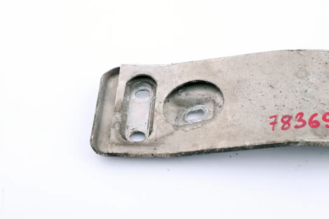 Connecting Plate Exhaust System Support Bracket to BMW 5 6 Series E60 E61 M5 E63 M6 with Part number 7836970 BMW 5 6 Series E60 E61 M5 E63 M6 Connecting Plate Exhaust System Support Bracket - SKU 7836970 - Part number 7836970