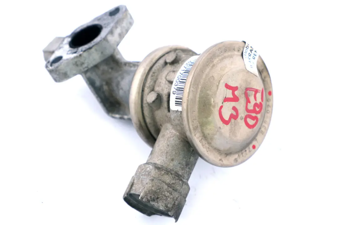 S65 Zawór EGR Kontrola Emisji do BMW E90 E92 E93 LCI M3 o numerze 7838029 BMW E90 E92 E93 LCI M3 S65 Zawór EGR Kontrola Emisji - SKU 7838029 - Numer Części 7838029