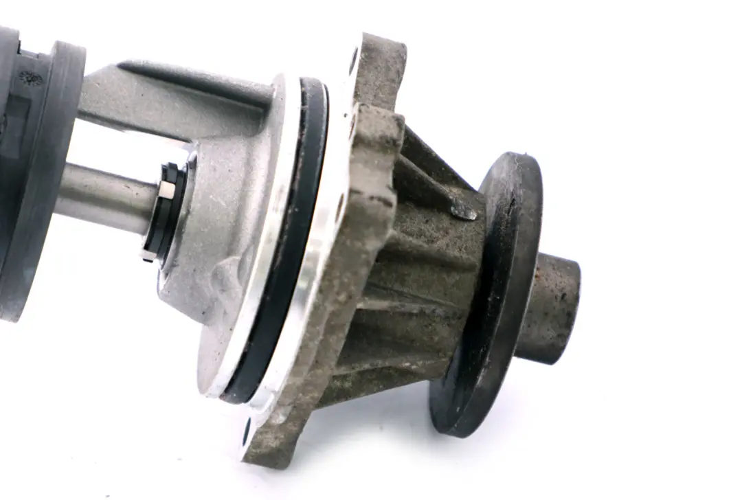 Refrigerante Bomba de Agua Mecánica para BMW E60 M5 E63 E64 M6 E90 E92 E93 M3 con número de pieza 7838201 BMW E60 M5 E63 E64 M6 E90 E92 E93 M3 Refrigerante Bomba de Agua Mecánica - SKU 7838201 - Número de pieza 7838201