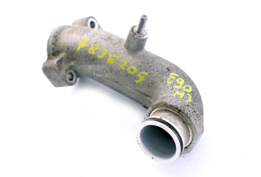 Tuyau Refroidissement Moteur 7838207 pour BMW E90 E92 E93 M3 à propos du numéro de pièce 7838205 BMW E90 E92 E93 M3 Tuyau Refroidissement Moteur 7838207 - SKU 7838205 - Numéro de pièce 7838205