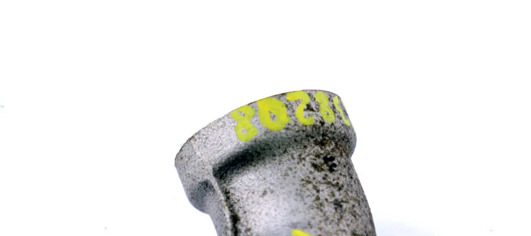 Pompa Acqua Termostato Alloggiamento Tubo Connettore per BMW E90 E92 E93 M3 con numero di parte 7838208 BMW E90 E92 E93 M3 Pompa Acqua Termostato Alloggiamento Tubo Connettore - SKU 7838208 - Numero di parte 7838208