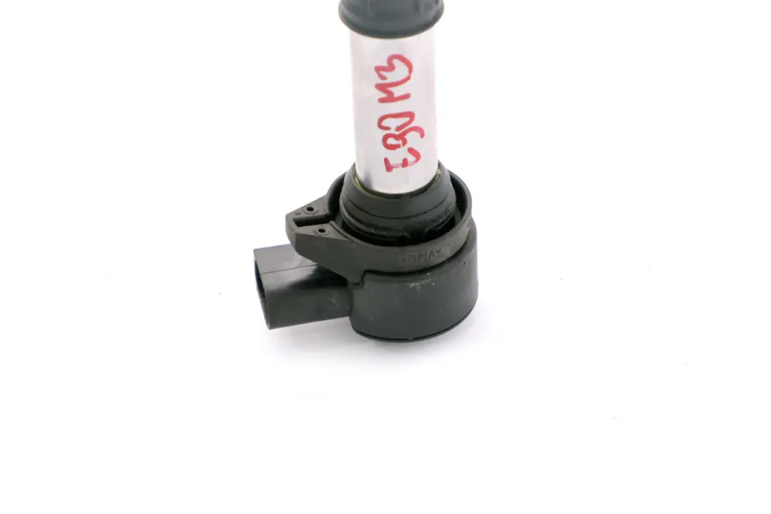 S65 Bobina di accensione motore per BMW E90 E92 E93 LCI M3 con numero di parte 7838388 BMW E90 E92 E93 LCI M3 S65 Bobina di accensione motore - SKU 7838388 - Numero di parte 7838388