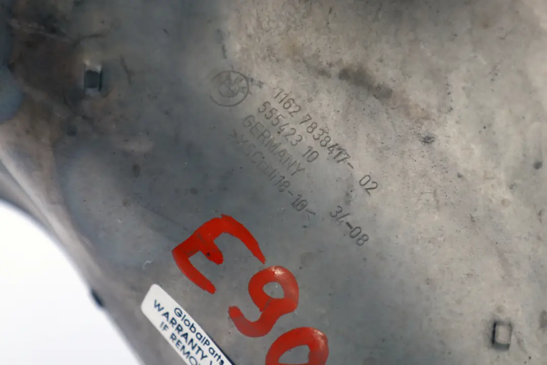 Plaque de Protection contre la Chaleur pour BMW 3 E90 E92 E93 LCI M3 à propos du numéro de pièce 7838417 BMW 3 E90 E92 E93 LCI M3 Plaque de Protection contre la Chaleur - SKU 7838417 - Numéro de pièce 7838417