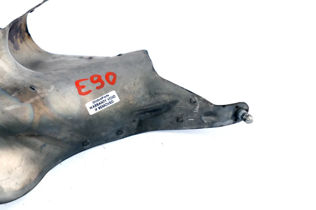 Placa resistente al calor para BMW E90 E92 E93 LCI con número de pieza 7838417 BMW E90 E92 E93 LCI Placa resistente al calor - SKU 7838417 - Número de pieza 7838417