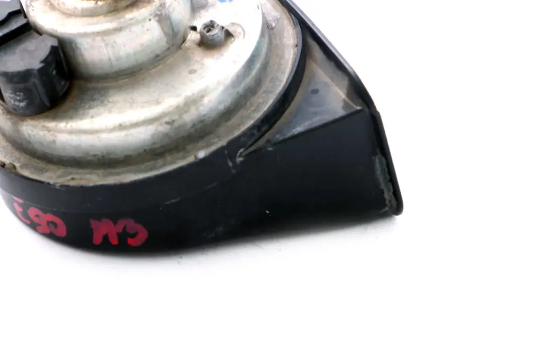 Low Tone Pitch Horn Signal to BMW 3 Series E90 E92 E93 LCI M3 with Part number 7838655 BMW 3 Series E90 E92 E93 LCI M3 Low Tone Pitch Horn Signal - SKU 7838655 - Part number 7838655