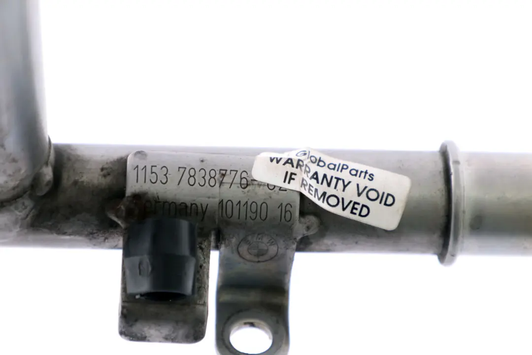 Diramano Sistema di Raffreddamento Condotti Liquido per BMW E90 E92 E93 M3 con numero di parte 7838775 BMW E90 E92 E93 M3 Diramano Sistema di Raffreddamento Condotti Liquido - SKU 7838775 - Numero di parte 7838775