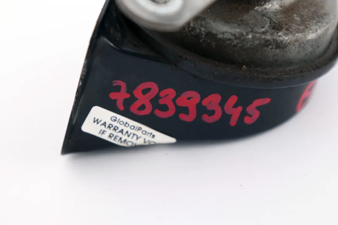 Sygnał dźwiękowy klakson wysokotonowy BMW e60 e61 do o numerze 7839345 Sygnał dźwiękowy klakson wysokotonowy BMW e60 e61 - SKU 7839345 - Numer Części 7839345
