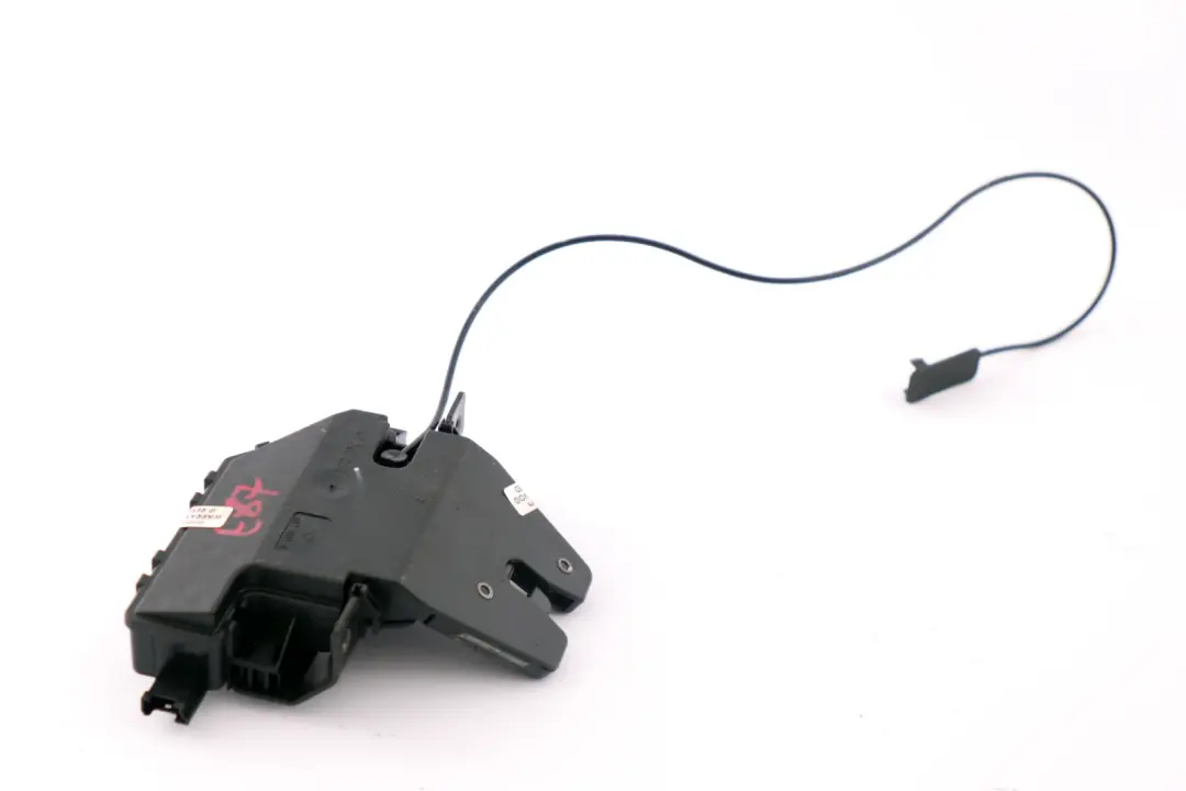 Cerradura De La tapa del maletero con cable Bowden 8196401 para BMW E82 E88 con número de pieza 7840617 BMW E82 E88 Cerradura De La tapa del maletero con cable Bowden 8196401 - SKU 7840617-3 - Número de pieza 7840617