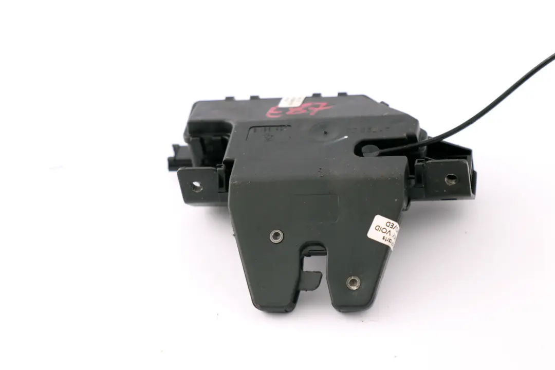 Verrouillage Du Couvercle Coffre Avec Câble Bowden 8196401 pour BMW E81 E87 à propos du numéro de pièce 7840617 BMW E81 E87 Verrouillage Du Couvercle Coffre Avec Câble Bowden 8196401 - SKU 7840617 - Numéro de pièce 7840617