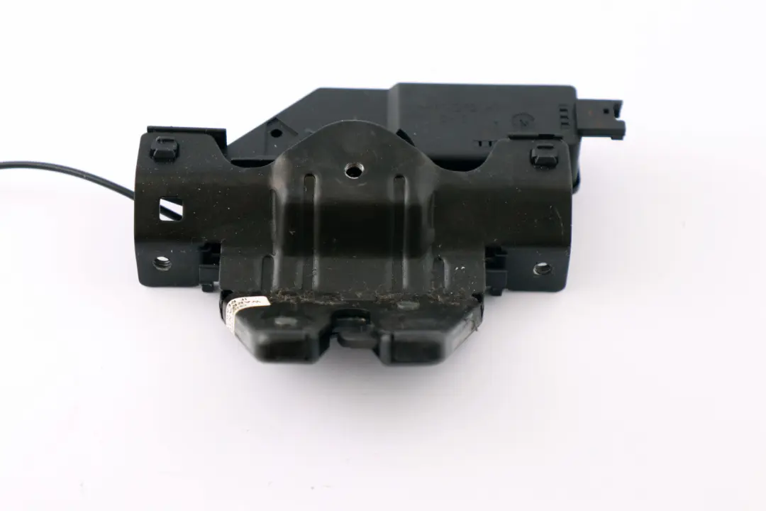 Verrouillage Du Couvercle Coffre Avec Câble Bowden 8196401 pour BMW E81 E87 à propos du numéro de pièce 7840617 BMW E81 E87 Verrouillage Du Couvercle Coffre Avec Câble Bowden 8196401 - SKU 7840617 - Numéro de pièce 7840617