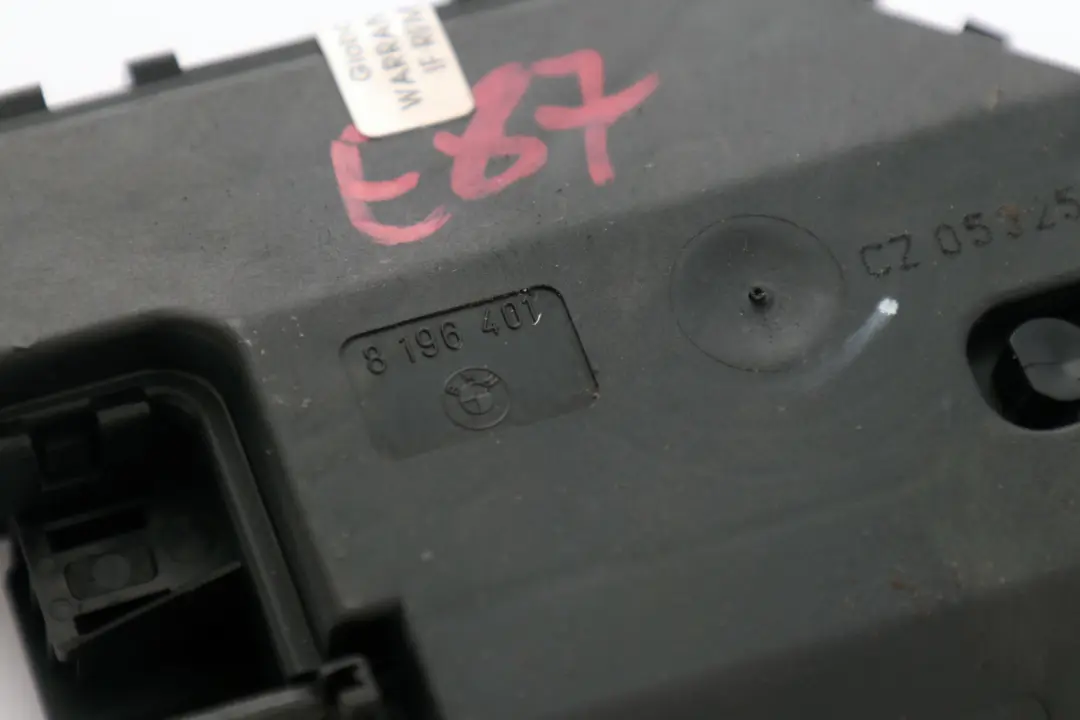 Verrouillage Du Couvercle Coffre Avec Câble Bowden 8196401 pour BMW E81 E87 à propos du numéro de pièce 7840617 BMW E81 E87 Verrouillage Du Couvercle Coffre Avec Câble Bowden 8196401 - SKU 7840617 - Numéro de pièce 7840617