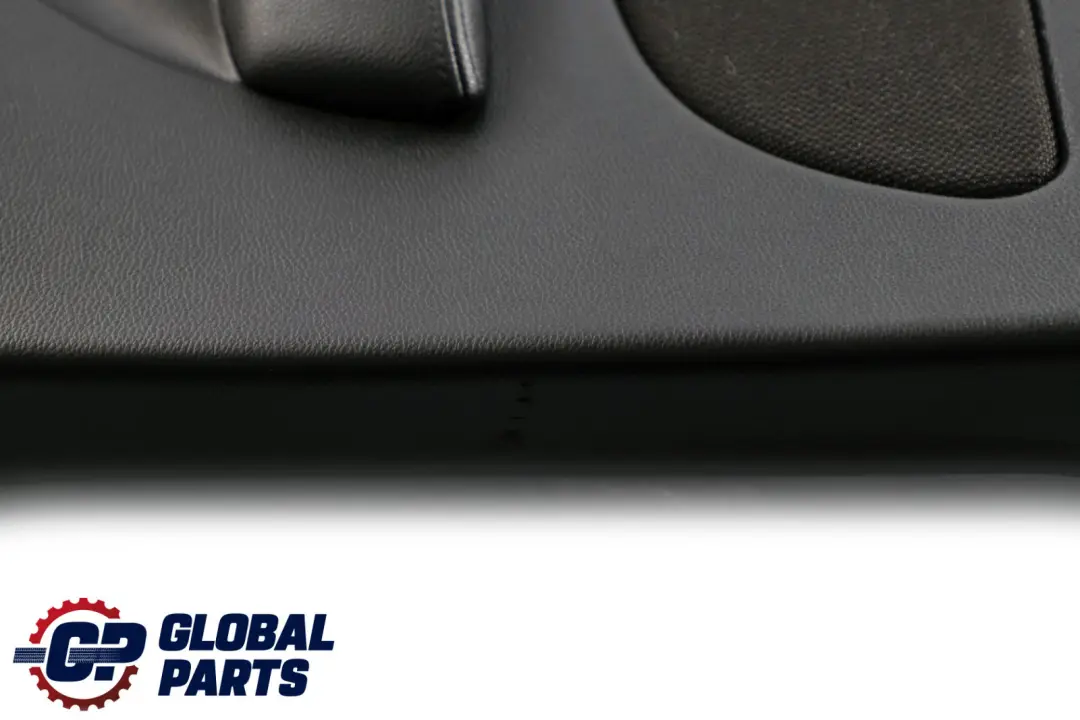 BMW 1 Serie E88 Panneau Portieres Avant Droite Tissu Point D'eclair Noir - SKU 7840878 - Numéro de pièce 7840878