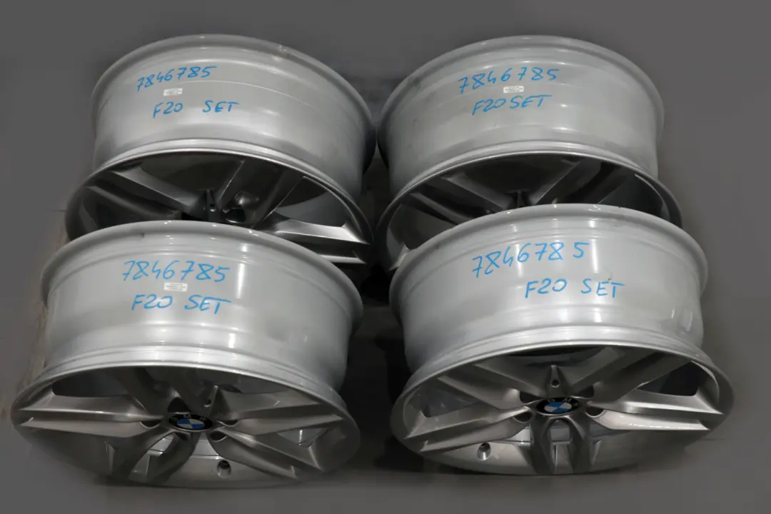 Complete Set 4x Wheel Alloy Rim 18" M Double Spoke 461 to BMW 1 Series F20 F21 F22 with Part number 7846785 BMW 1 Series F20 F21 F22 Complete Set 4x Wheel Alloy Rim 18" M Double Spoke 461 - SKU 7845785 - Part number 7846785