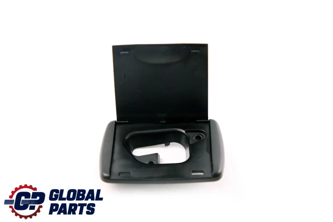 Housse de montage du filet d'espace de chargement avant droit 7264702 BMW F31 - SKU 7846218 - Numéro de pièce 7846218