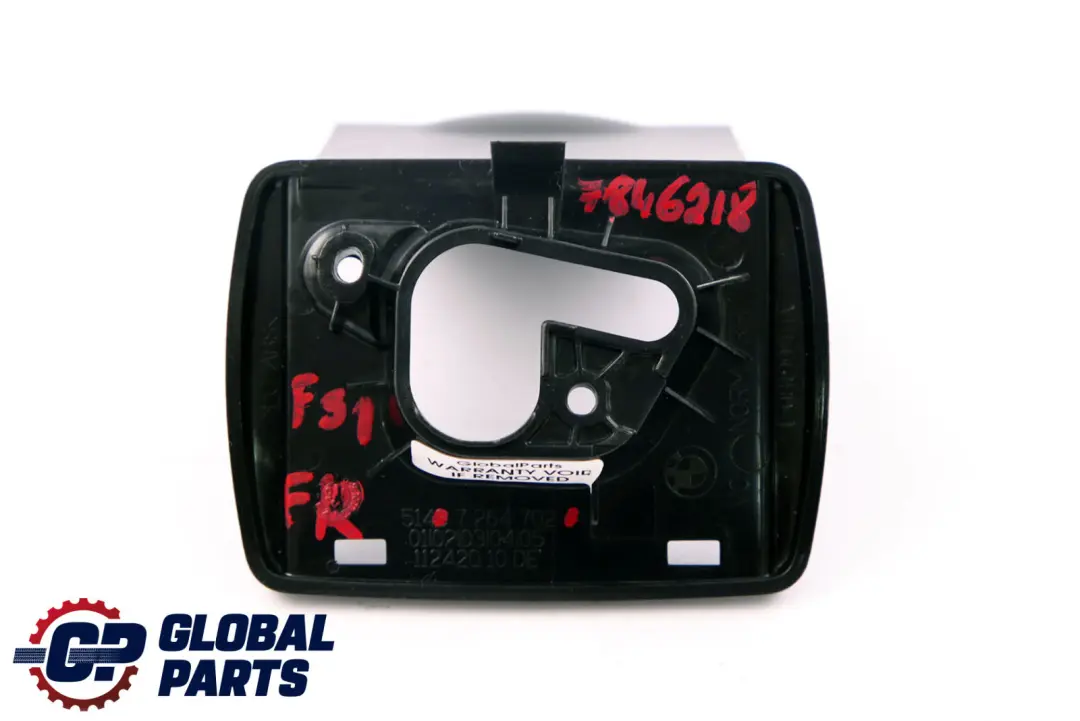 Abdeckung Aufnahme Trennnetz Vorn Rechts 7264702 für BMW F31 mit Teilenummer 7846218 BMW F31 Abdeckung Aufnahme Trennnetz Vorn Rechts 7264702 - SKU 7846218 - Teilenummer 7846218