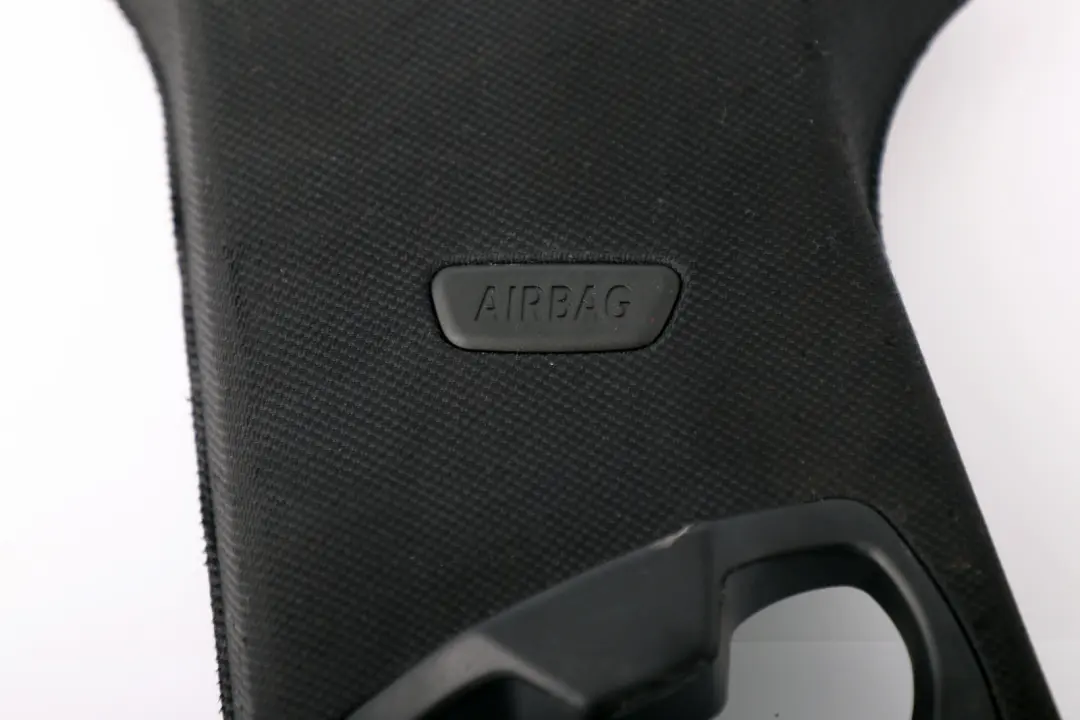 Tapa Columna B Superior Izquierda Antracita 7220997 para BMW F30 F80 M3 con número de pieza 7846229 BMW F30 F80 M3 Tapa Columna B Superior Izquierda Antracita 7220997 - SKU 7846229 - Número de pieza 7846229