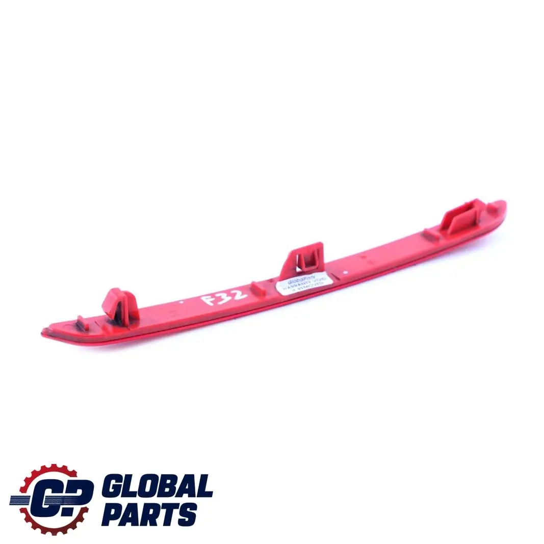 Riflettore Paraurti Posteriore Sinistro Rosso per BMW F32 F33 con numero di parte 7847233 BMW F32 F33 Riflettore Paraurti Posteriore Sinistro Rosso - SKU 7847233 - Numero di parte 7847233