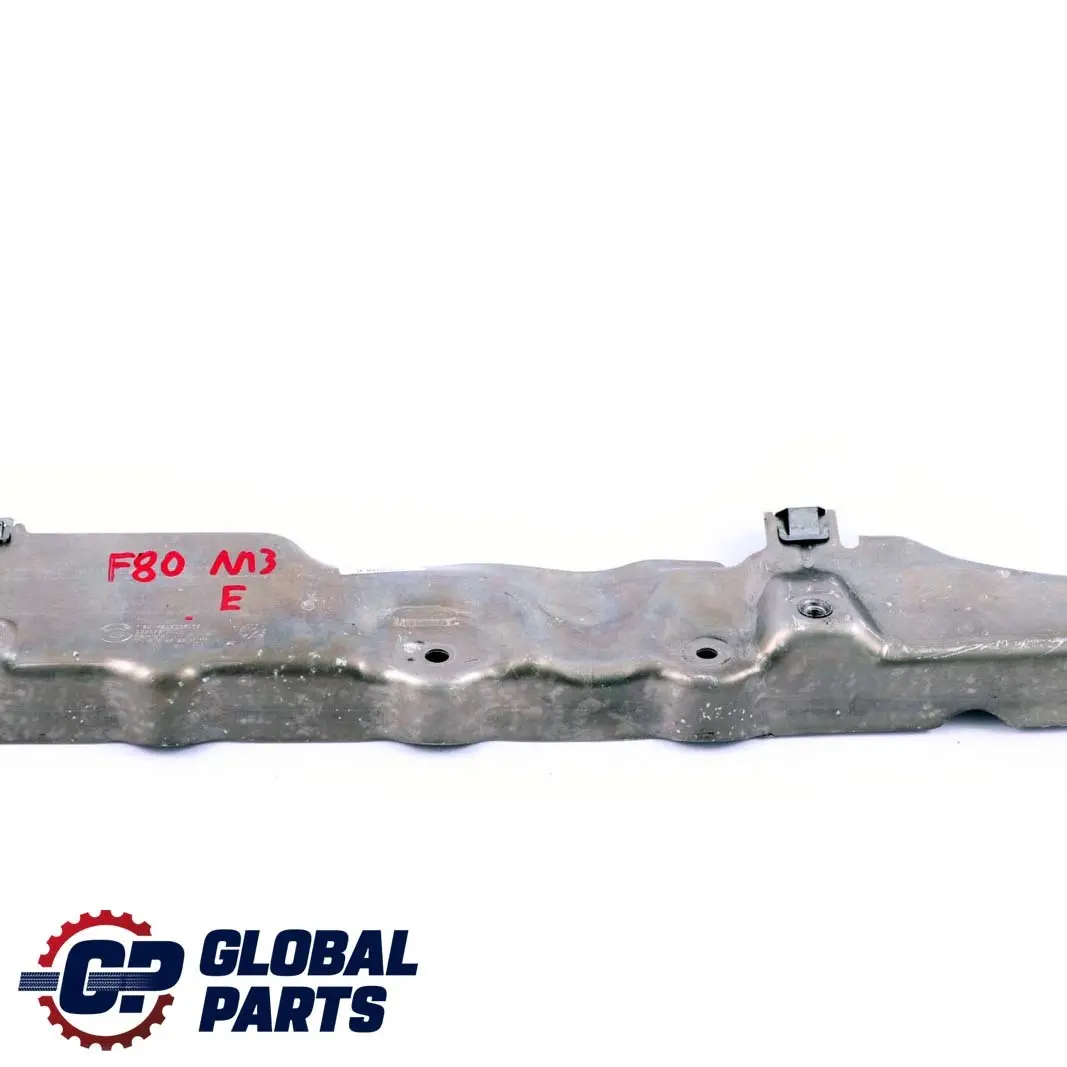 Holder Foglio protezione calore motore per BMW F80 M3 F82 F83 M4 con numero di parte 7848037 BMW F80 M3 F82 F83 M4 Holder Foglio protezione calore motore - SKU 7848037 - Numero di parte 7848037