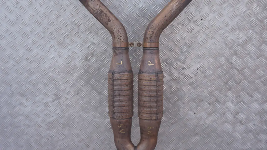 Exhaust Middle Cat Catalytic Silencer X-pipe to BMW 3 Series E90 E92 E93 M3 with Part number 7848117 BMW 3 Series E90 E92 E93 M3 Exhaust Middle Cat Catalytic Silencer X-pipe - SKU 7848117 - Part number 7848117