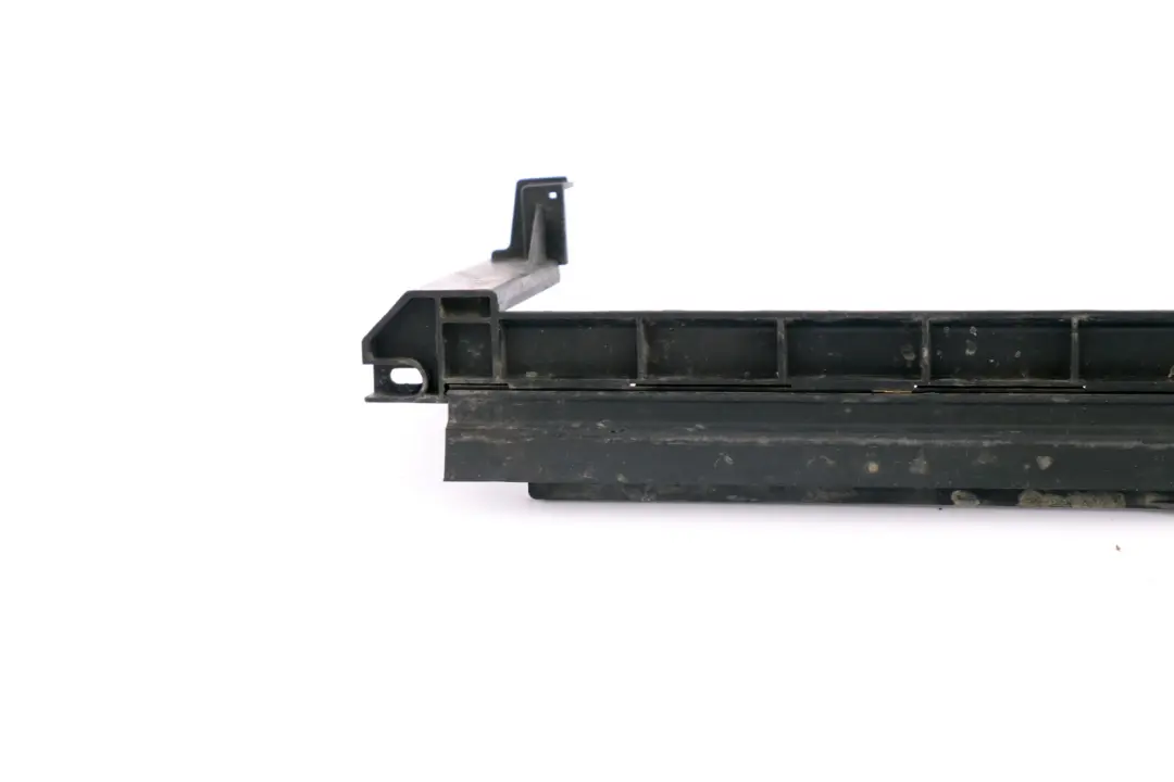 BMW 3 4 Series F80 M3 F82 M4 Lower Bottom Center Radiator Mounting Seal - SKU 7848789 - Part number 7848789