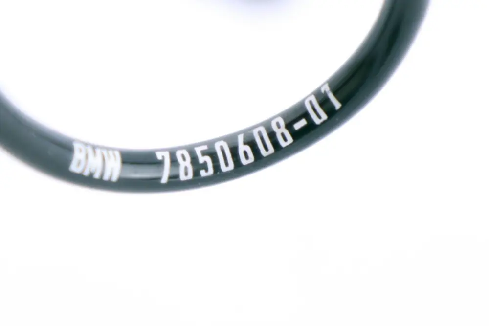 Cable Adaptador EDC Amortiguador Trasero para BMW F80 M3 F82 F83 M4 LCI con número de pieza 7850608 BMW F80 M3 F82 F83 M4 LCI Cable Adaptador EDC Amortiguador Trasero - SKU 7850608 - Número de pieza 7850608