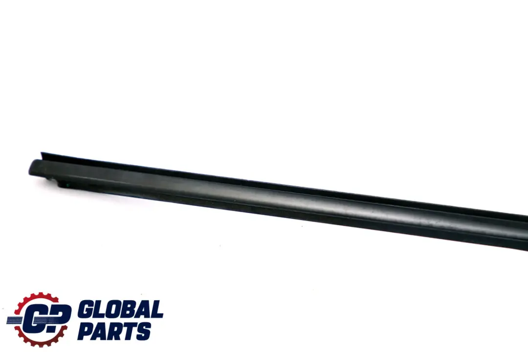 Right O/S Door Outer Weatherstrip Seal High Gloss to BMW 3 Series E46 Rear with Part number 7890454 BMW 3 Series E46 Rear Right O/S Door Outer Weatherstrip Seal High Gloss - SKU 7890454 - Part number 7890454