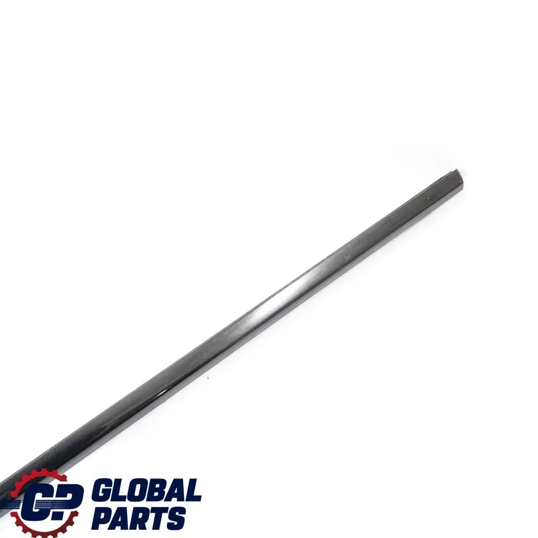 Break Plaque D'egout Exterieur Droite Porte Arriere Noir Brillant pour BMW E46 à propos du numéro de pièce 7890694 BMW E46 Break Plaque D'egout Exterieur Droite Porte Arriere Noir Brillant - SKU 7890694 - Numéro de pièce 7890694