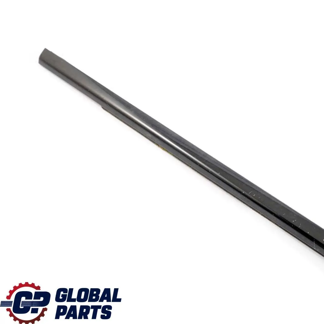 Schachtabdeckung Aussen Right Tür Hinten Glanzschwarz für BMW 3 er E46 Kombi mit Teilenummer 7890694 BMW 3 er E46 Kombi Schachtabdeckung Aussen Right Tür Hinten Glanzschwarz - SKU 7890694 - Teilenummer 7890694