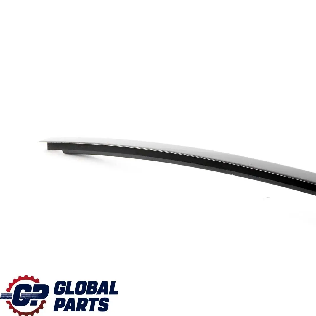 Familiare Apertura Fensterf?hrungssteg Dx Nero Lucido Dietro per BMW E46 con numero di parte 7890698 BMW E46 Familiare Apertura Fensterf?hrungssteg Dx Nero Lucido Dietro - SKU 7890698 - Numero di parte 7890698